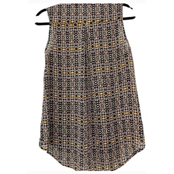 LOFT Bundle – 5 Women’s Tops XS – Banana Republic, H&M – EUC - Picture 11 of 13